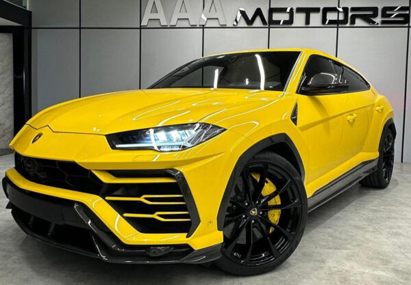 Lamborghini URUS